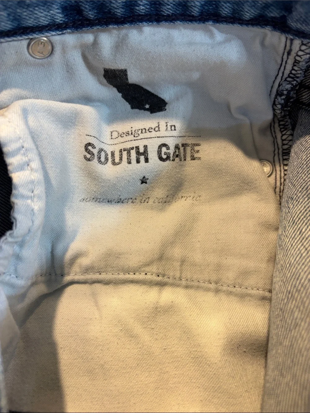 Ag Adriano Goldschmied Cropped Wide-Leg Jeans in Light Blue - Picture 6 of 11